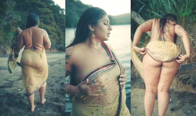 Wet Saree Sexy Model Walking