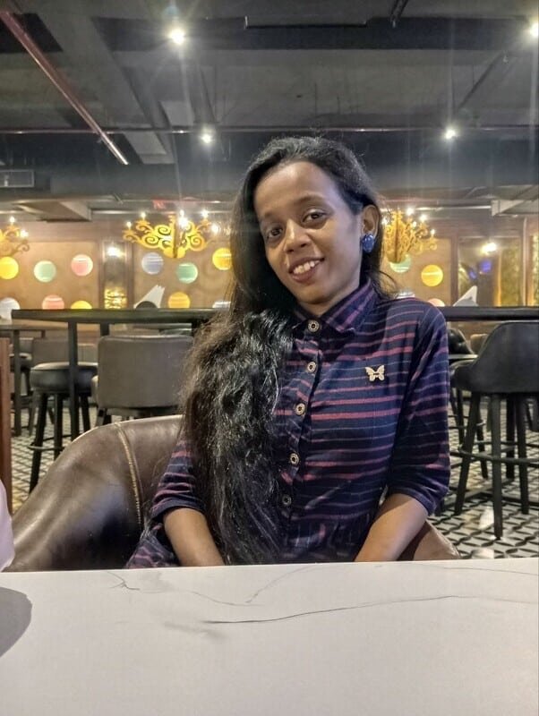 Sexy Bengali Slim Girl Fucking Tight Pussy