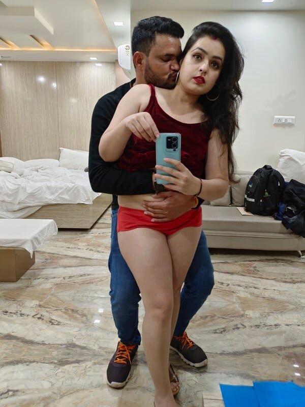 Hot Newly Married Wife Fucking In Hotel