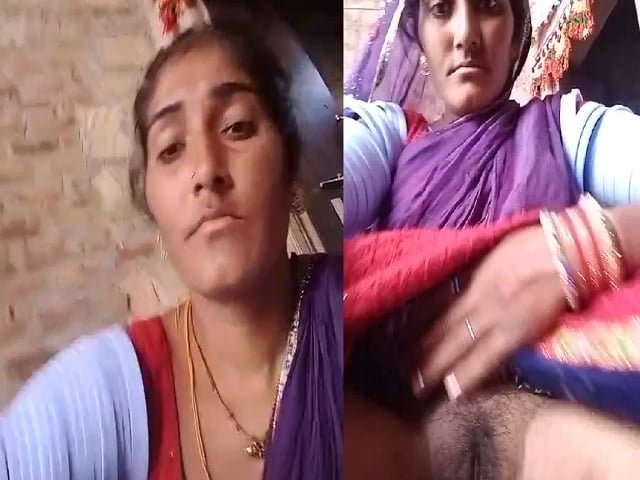 Rajasthani Mature Aunty Showing Hairy Pussy To Lover