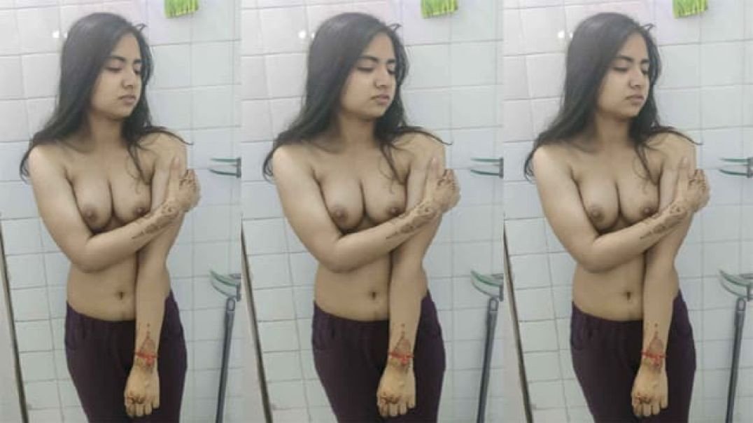 Sexy Girl Nude Pussy Sucked By Lover