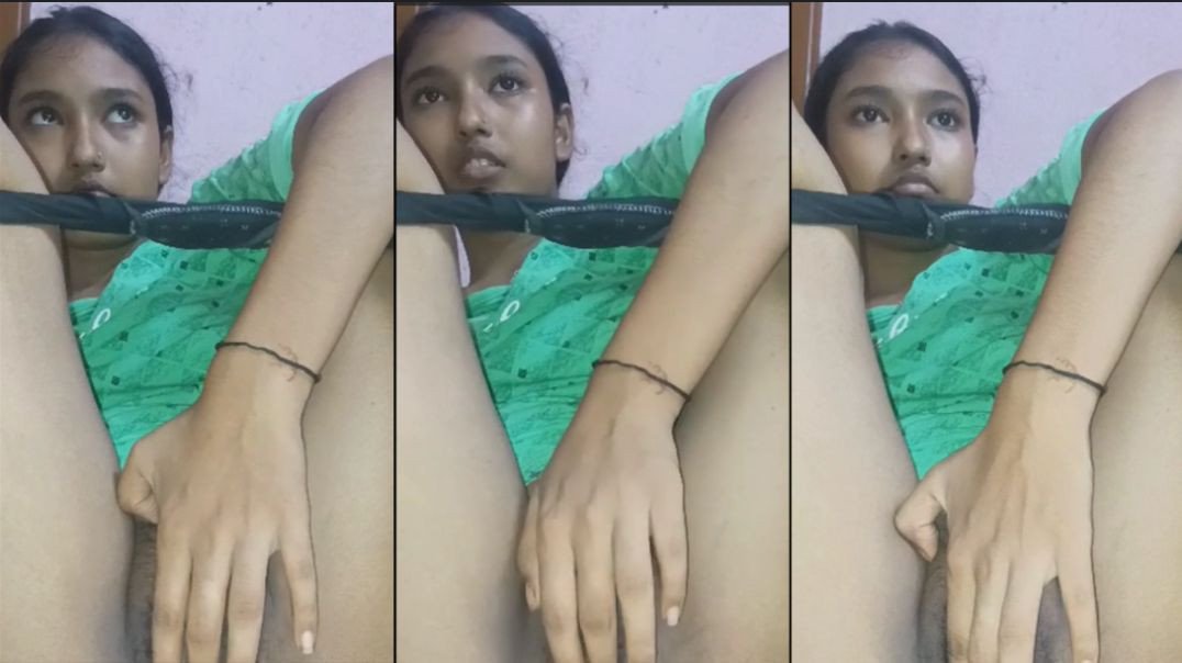 Cute Tamil Village Girl Fingering Her Hairy Pussy