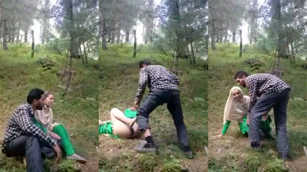Muslim Shaved Pussy Girl Fucked By Her Uncle In Jungle